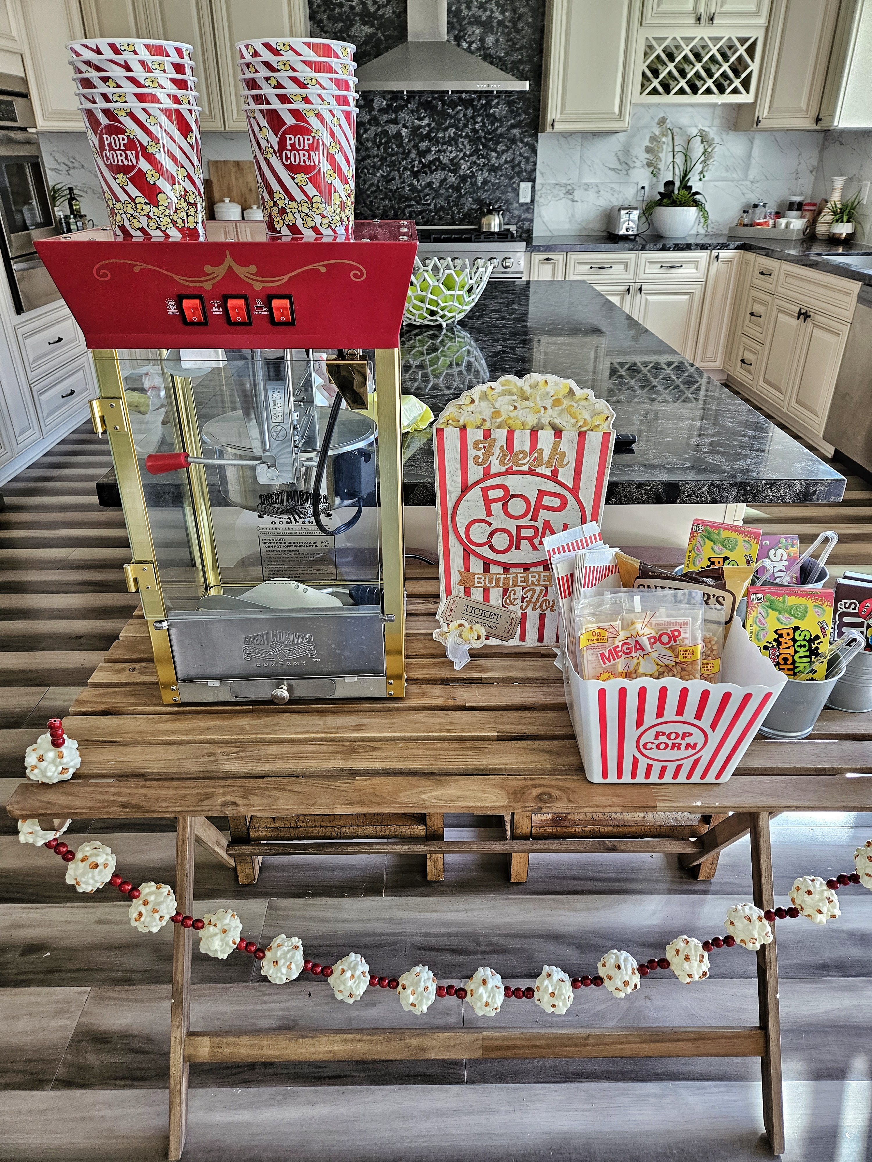 Popcorn Bar